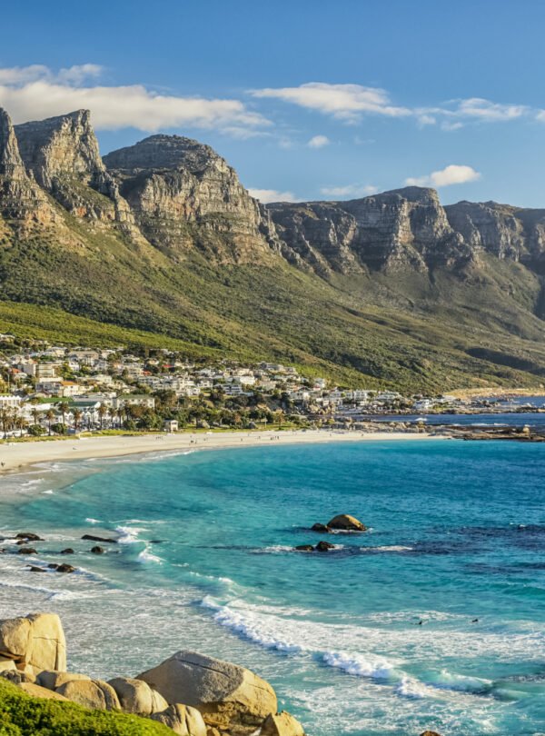 The,Beautiful,City,Of,Cape,Town,,With,Its,Gorgeous,Mountains